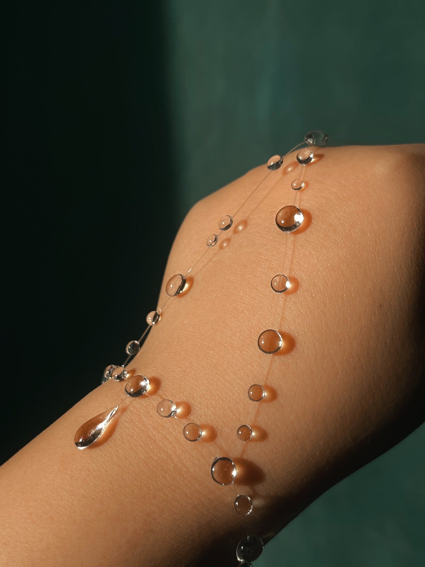 Nature's Kiss Hand Chain